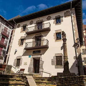 https://hotel-kurutziaga-jauregia.basquecountryhotels.org